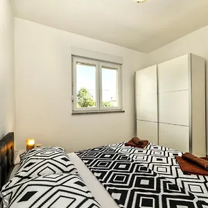 Apartment Una Apartman