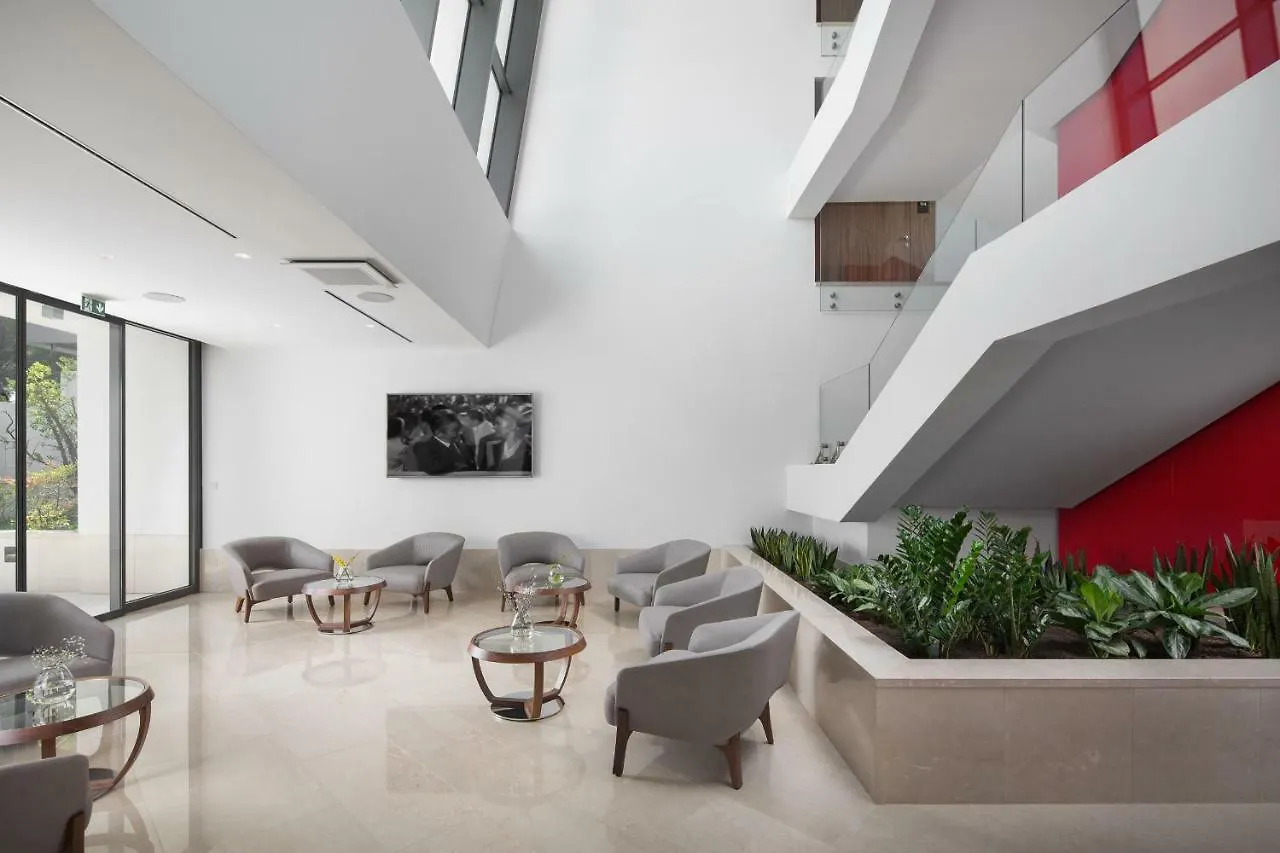 Hotel Milan Pula 4*,